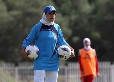 ایراندوست: برای نخستین بار به تیم ملی فوتبال بانوان ارزش و بها داده شد، کوشش های شبانه روزی شاگردانم به بار نشست